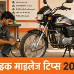 Indian mechanic roadside workshop me Hero Splendor bike ka tyre pressure check kar raha hai, background me tools aur natural daylight setup